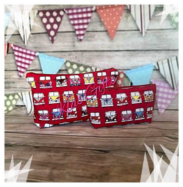 Camper van toiletry and make-up set - Image 2